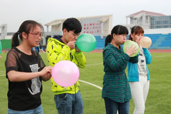 心理拓展七彩連環(huán)炮